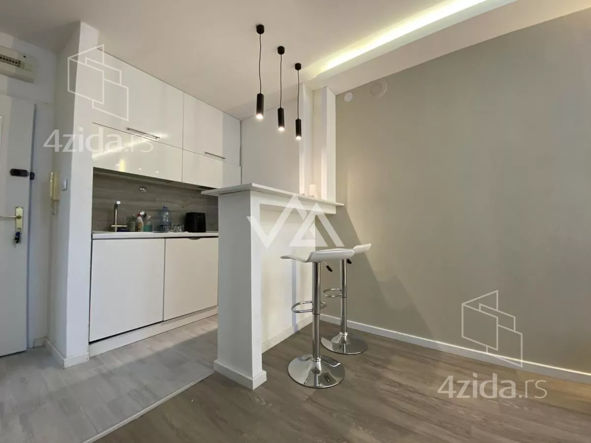 Garsonjera | 4zida