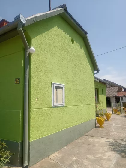 Veljka Vlahovića 45 | 4zida.rs