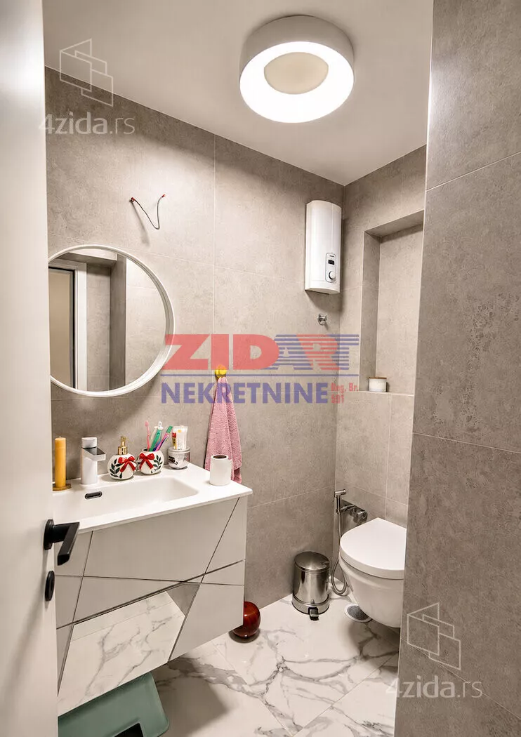3-etažna kuća | 4zida