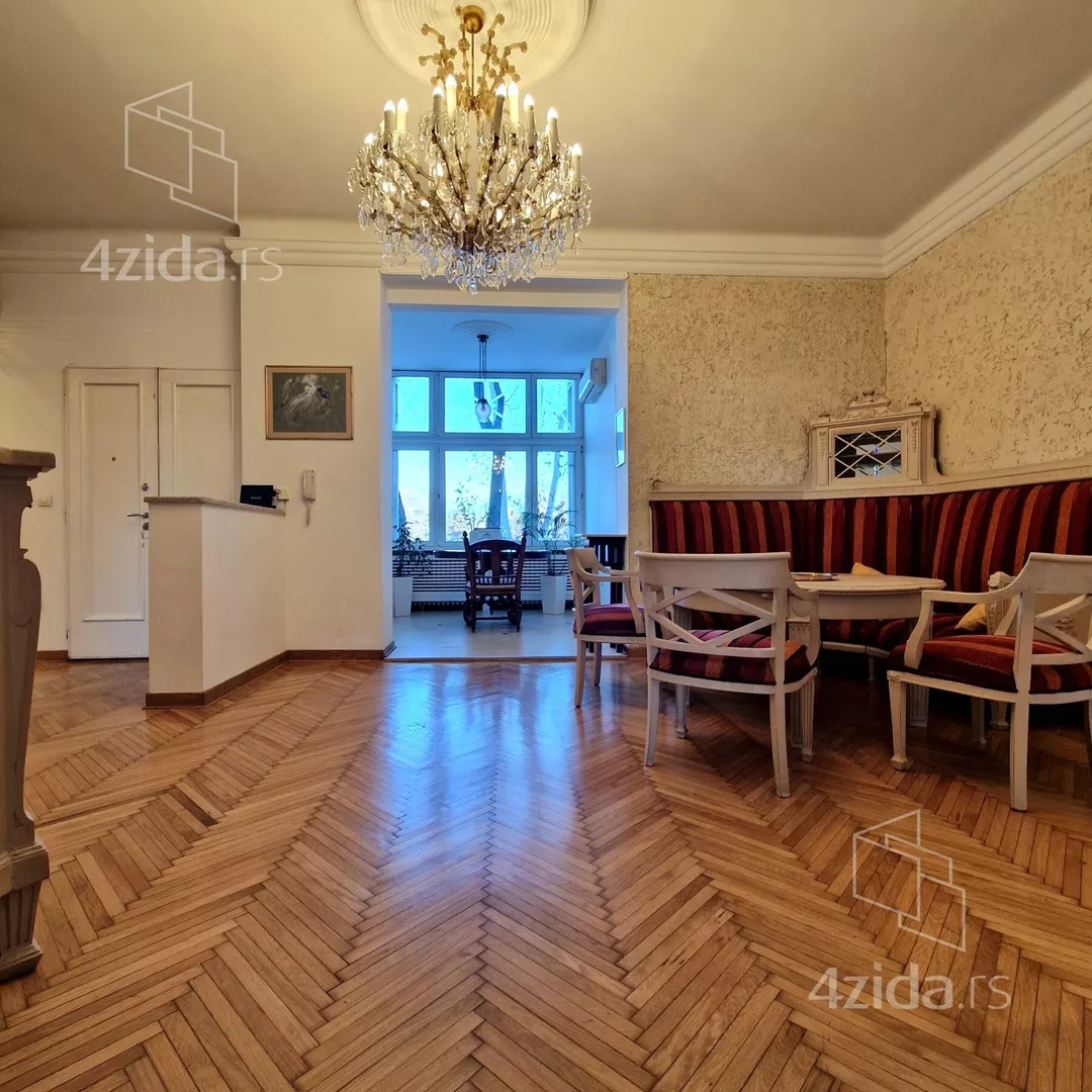 Petosoban stan | 4zida