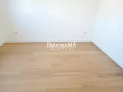 Dobropoljska | 4zida.rs
