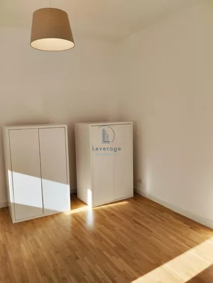 Cara Dušana | 4zida.rs