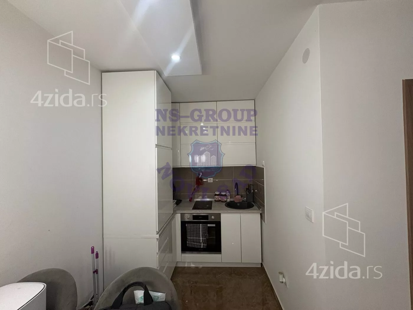 Garsonjera | 4zida