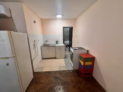 Krfska | 4zida.rs
