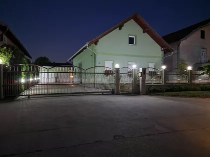 Rumenka | 4zida.rs