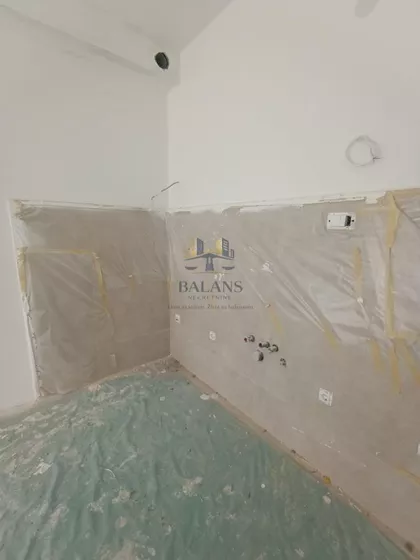 Stari Banovci | 4zida.rs