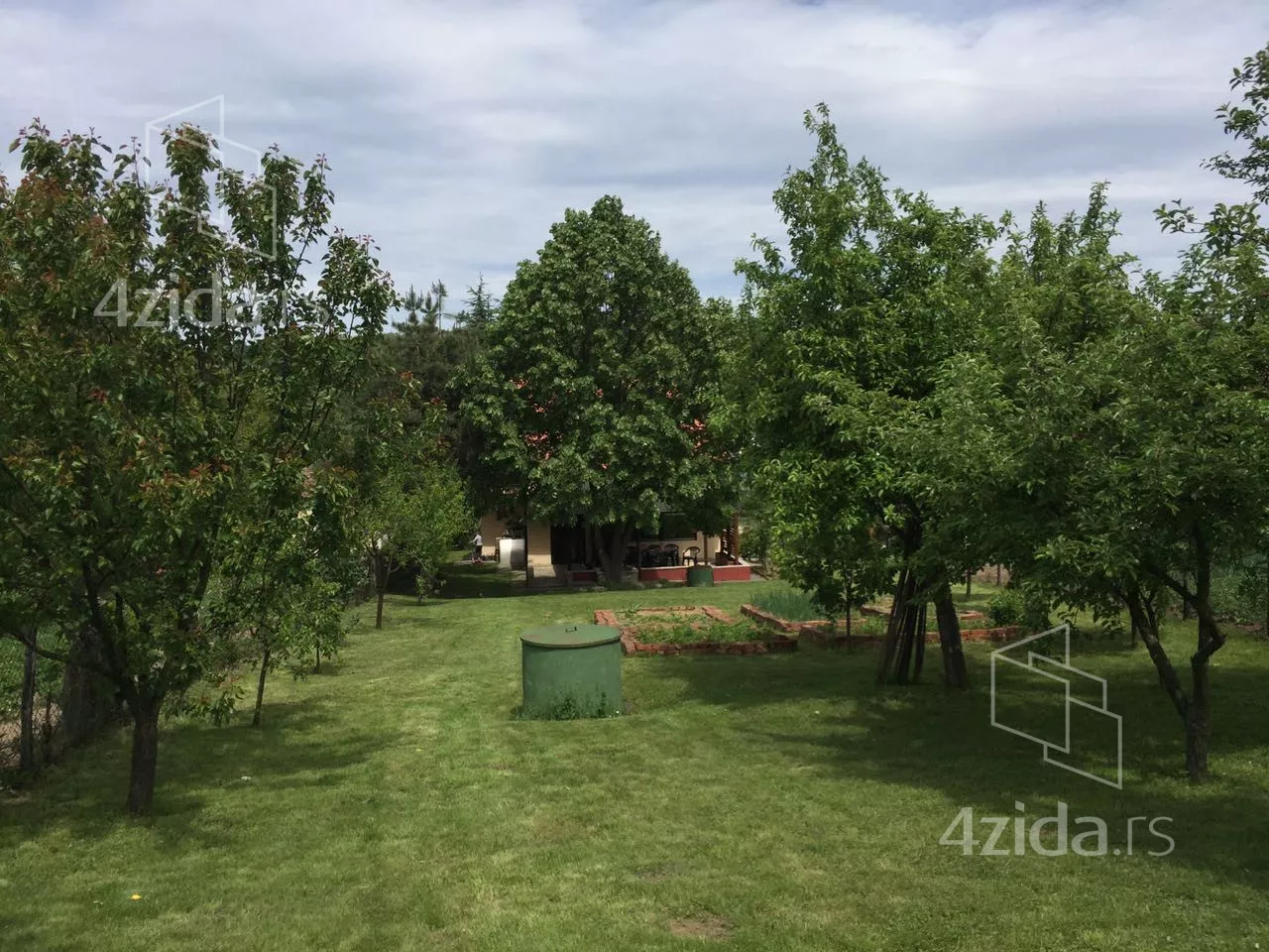 3-etažna kuća | 4zida