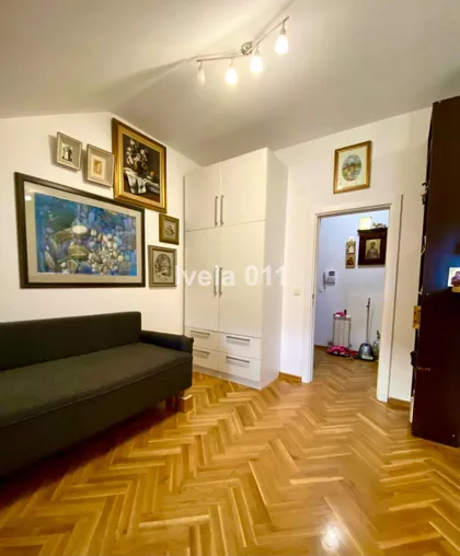 Miće Orlovića | 4zida.rs