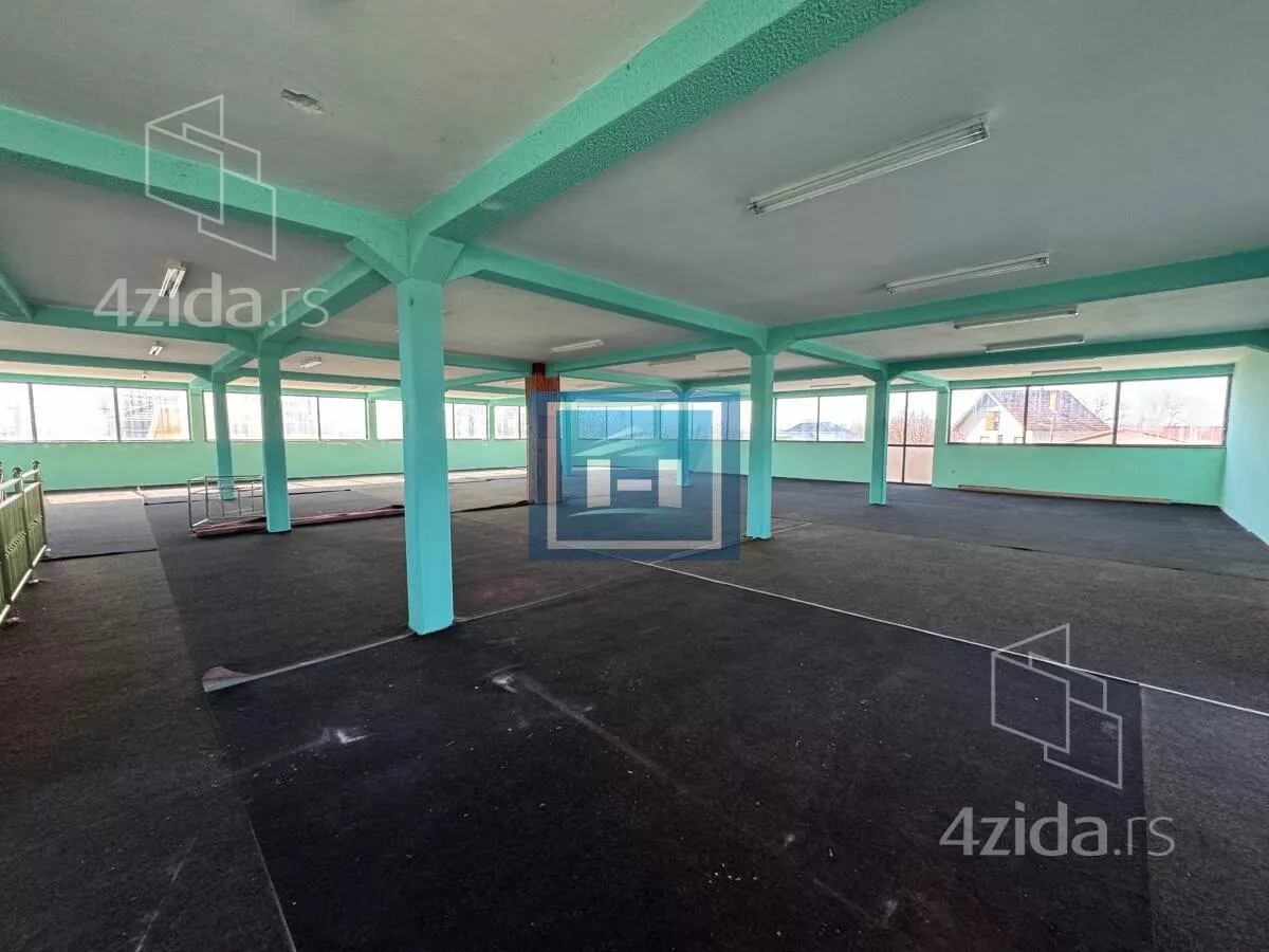 Poslovni prostor | 4zida