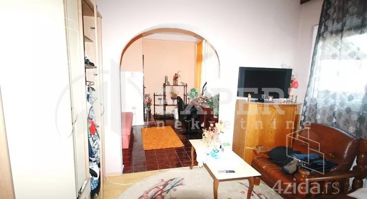Četvoroiposoban stan | 4zida
