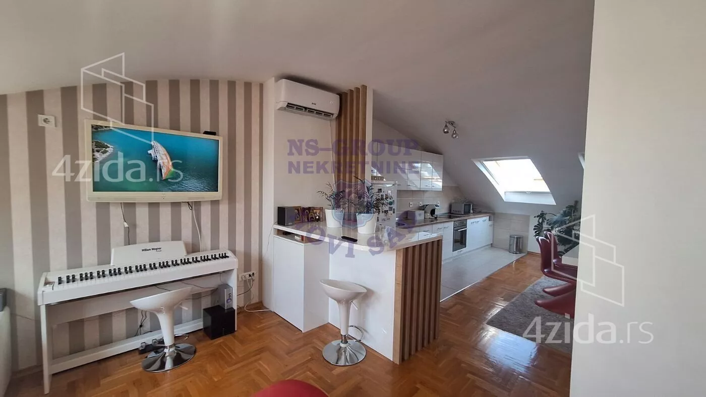 Troiposoban stan | 4zida