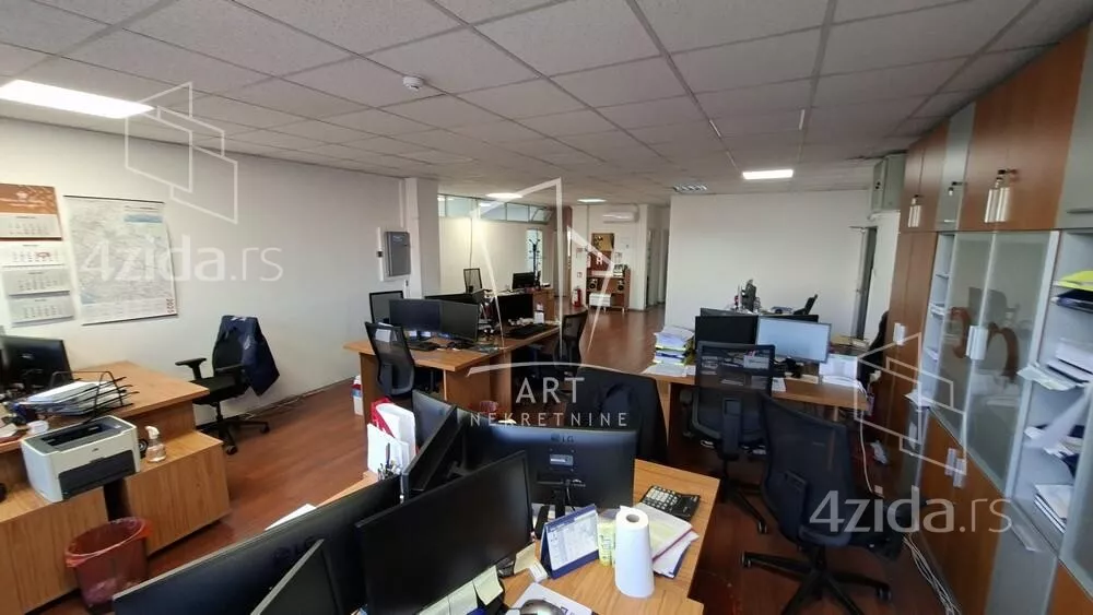 Poslovni prostor | 4zida