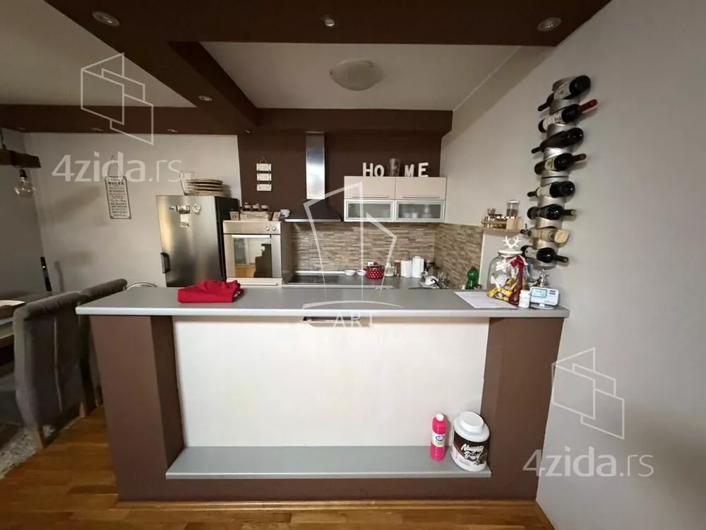 3-etažna kuća | 4zida