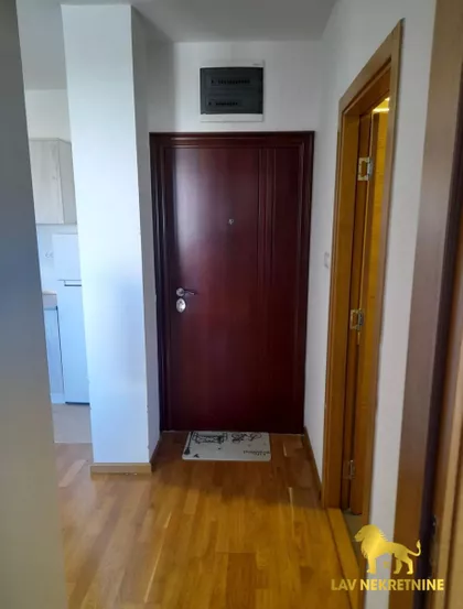 TRG SAVE VUKOSAVLJEVA | 4zida.rs