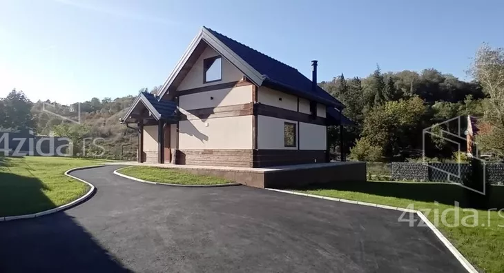 Kuća | 4zida