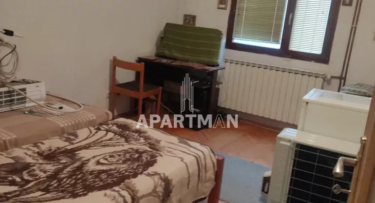 5-etažna kuća | 4zida