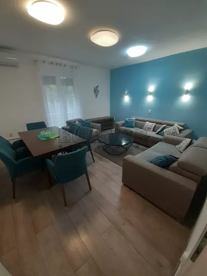 Vardarska | 4zida.rs