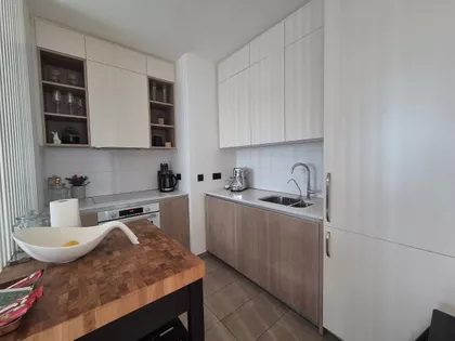 Bulevar Vudroa Vilsona bb | 4zida.rs