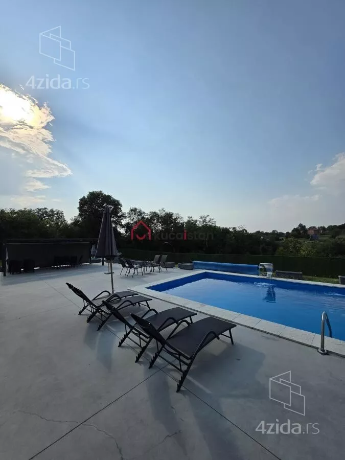 Kuća | 4zida