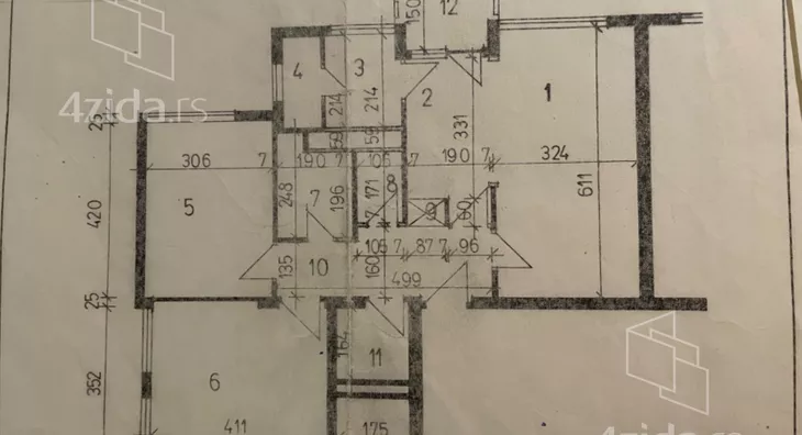Trosoban stan | 4zida