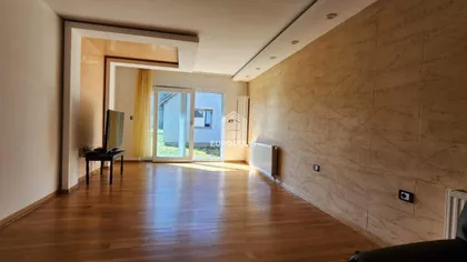 Sremčica | 4zida.rs