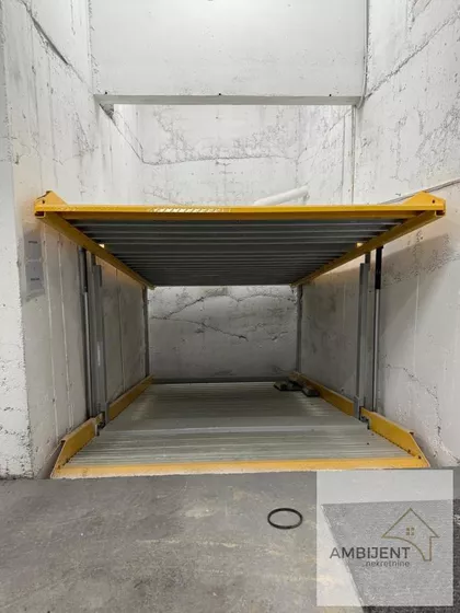 Autokomanda | 4zida.rs