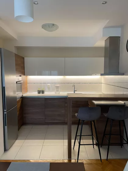 Kosančić Ivana | 4zida.rs