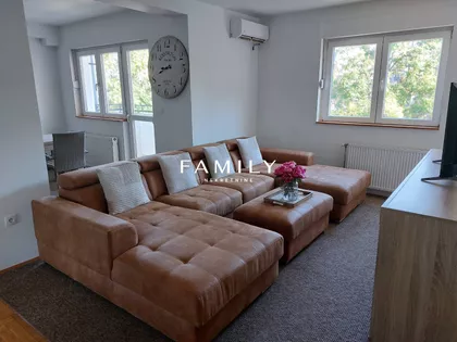 Gundulićeva | 4zida.rs