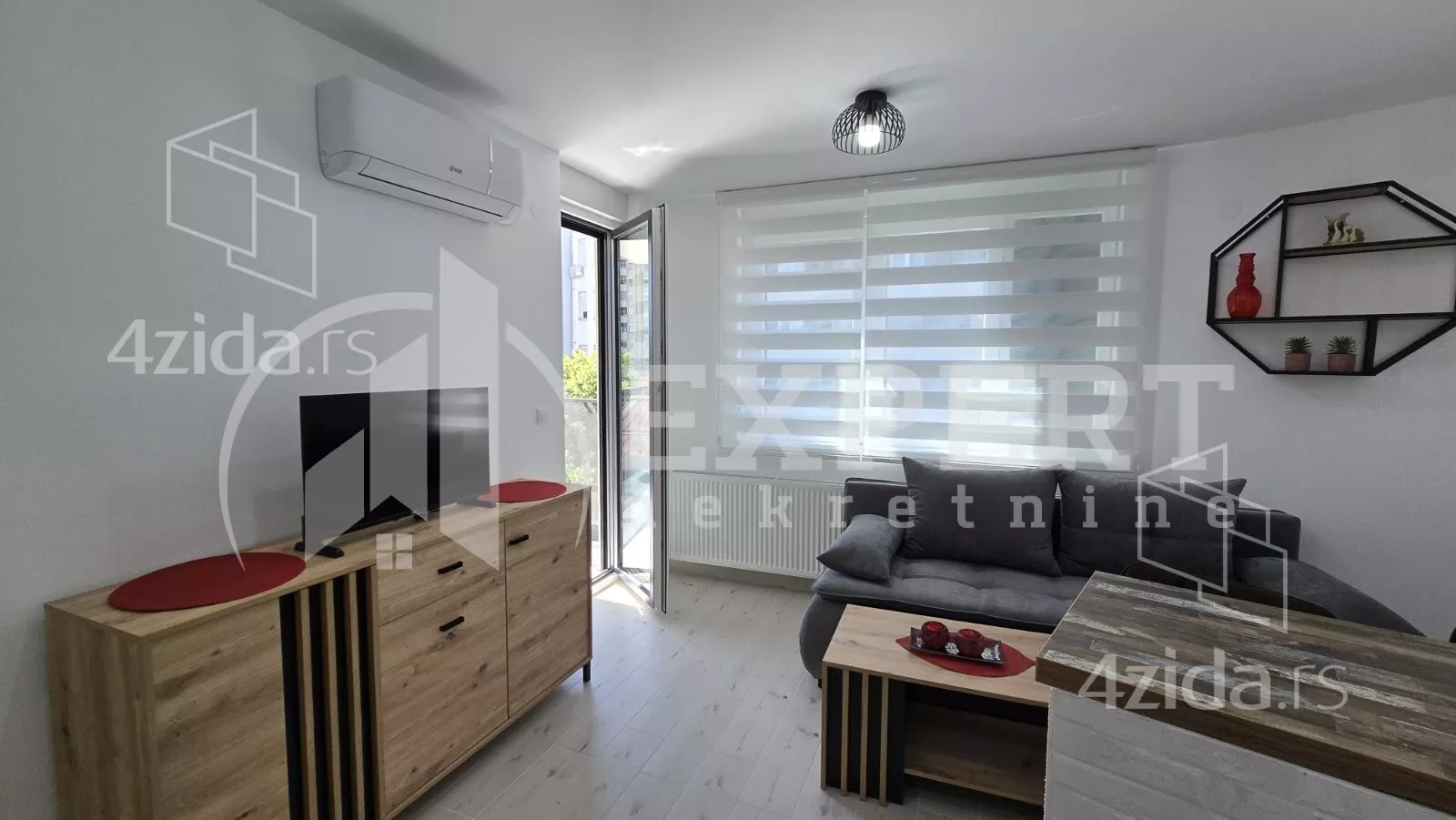 Jednoiposoban stan | 4zida