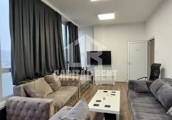 Poslovna zgrada | 4zida