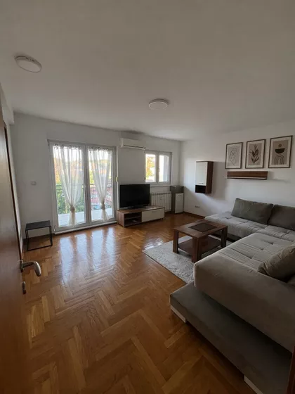 Dimitrija Tucovića 52 | 4zida.rs