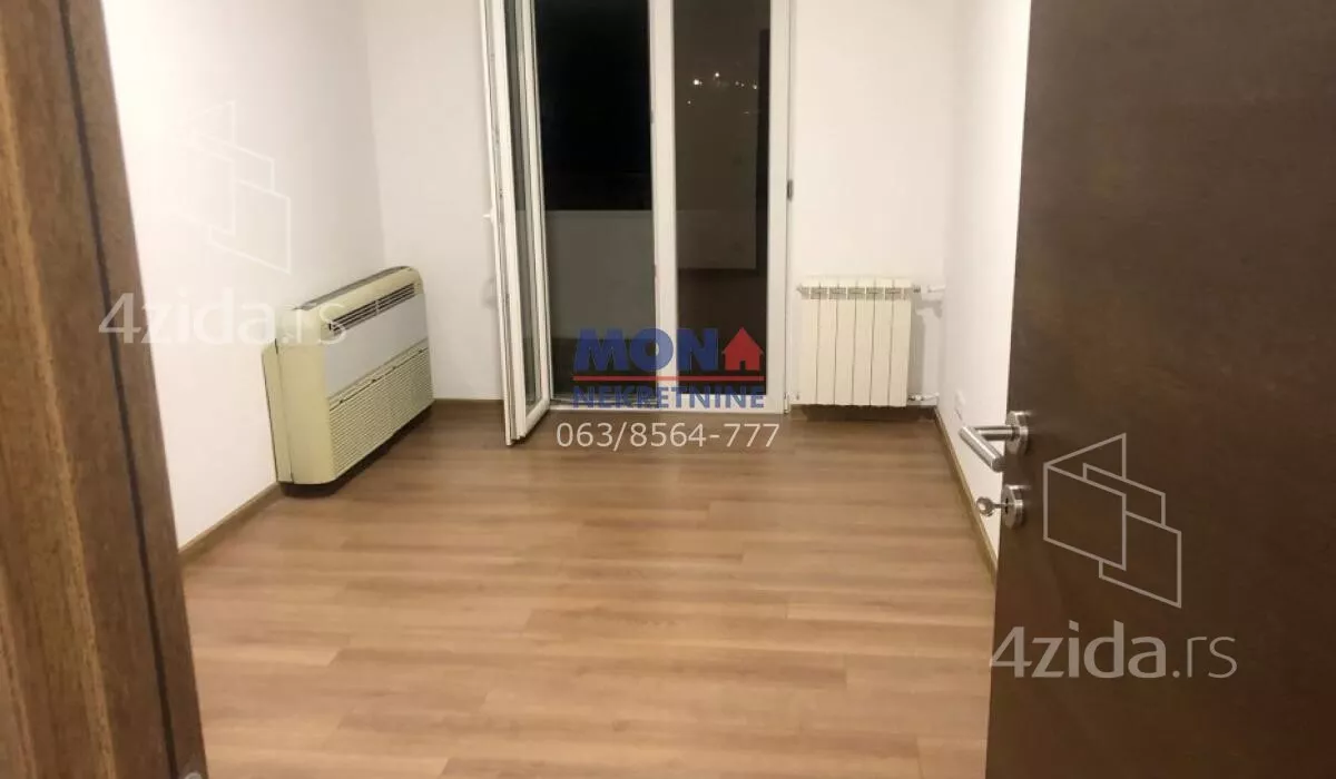 Petosoban stan | 4zida