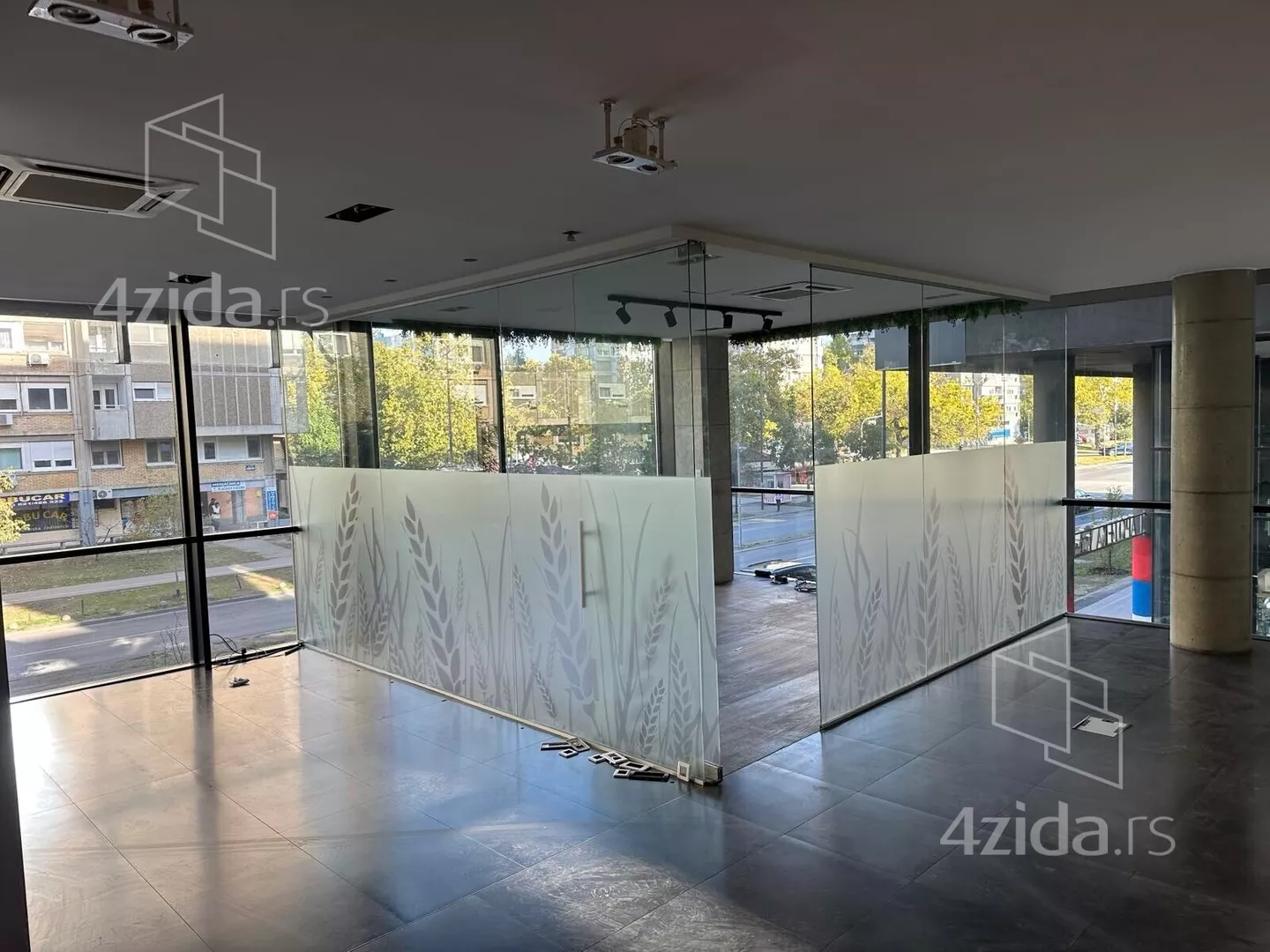 Poslovni prostor | 4zida