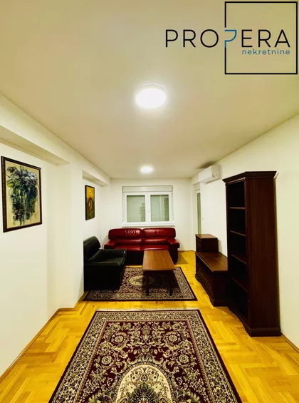 Cara Dušana | 4zida.rs