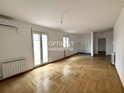 Rudi Čajaveca | 4zida.rs