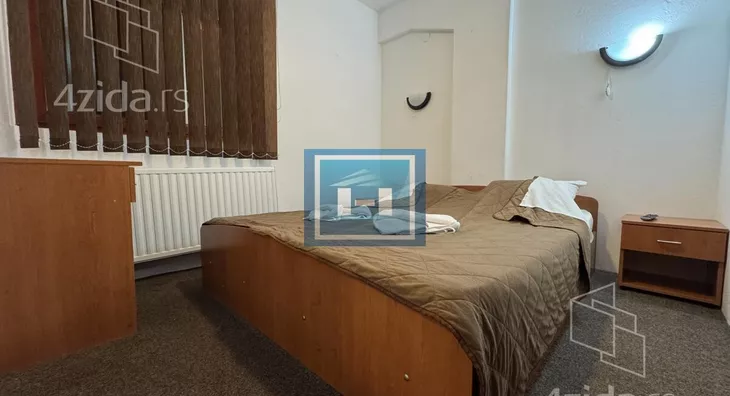 Ugostiteljski objekat | 4zida