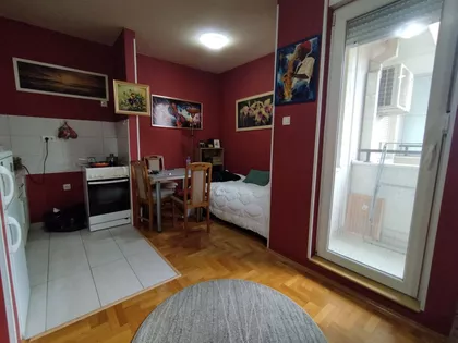 Železnička stanica | 4zida.rs