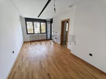 Cara Dušana | 4zida.rs