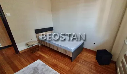 Cara Dusana | 4zida.rs