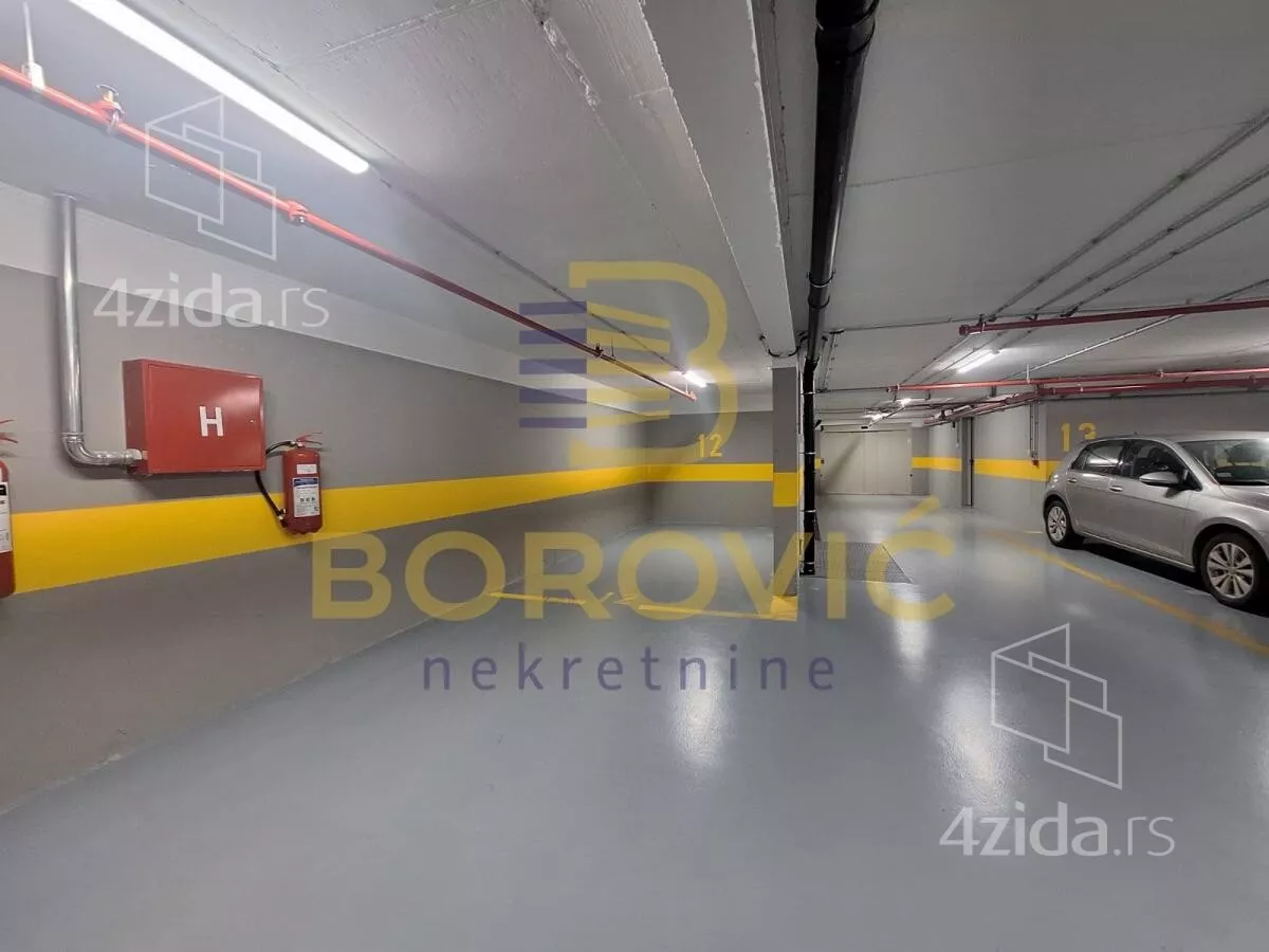 Garaža/Parking | 4zida
