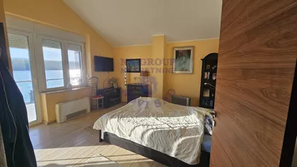 Kamenjar 4 | 4zida.rs