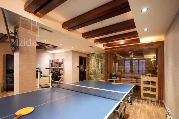 4-etažna kuća | 4zida