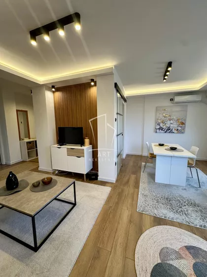 Tome Maksimovića | 4zida.rs