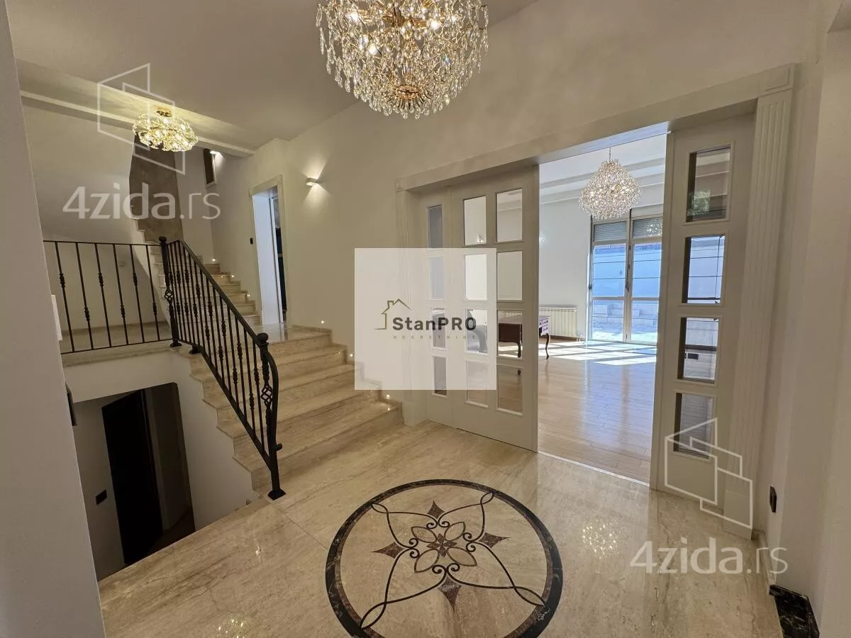 Kuća | 4zida