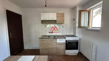 Pere Popadića | 4zida.rs