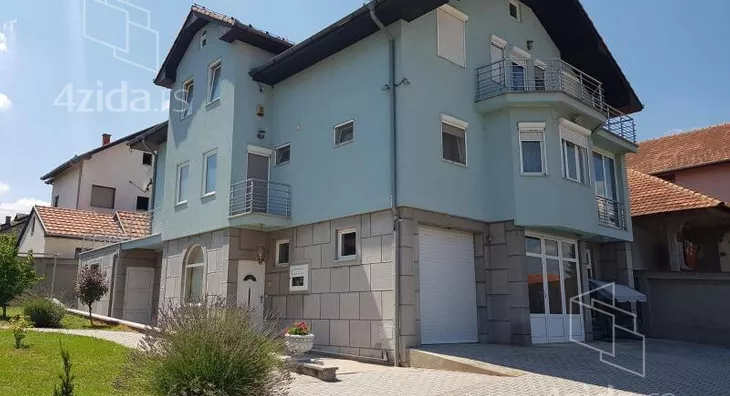 Kuća | 4zida