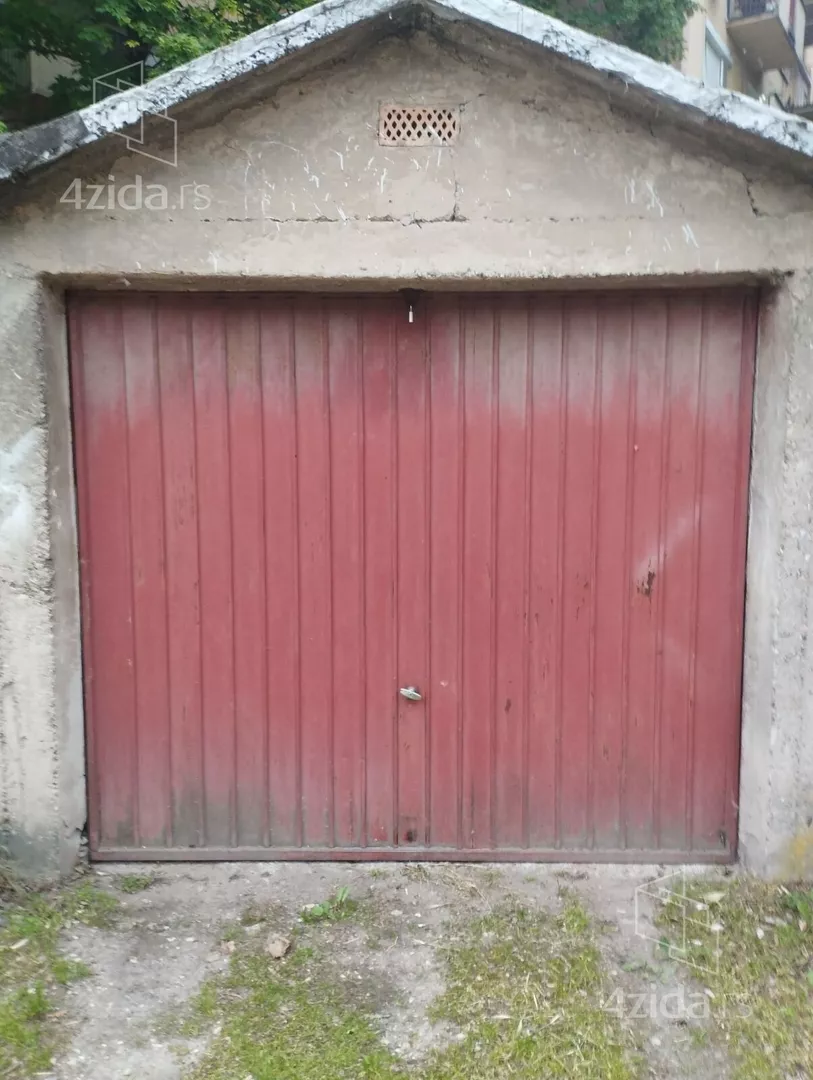 Garaža | 4zida