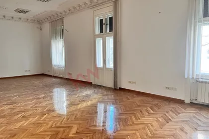 Andrićev Venac | 4zida.rs