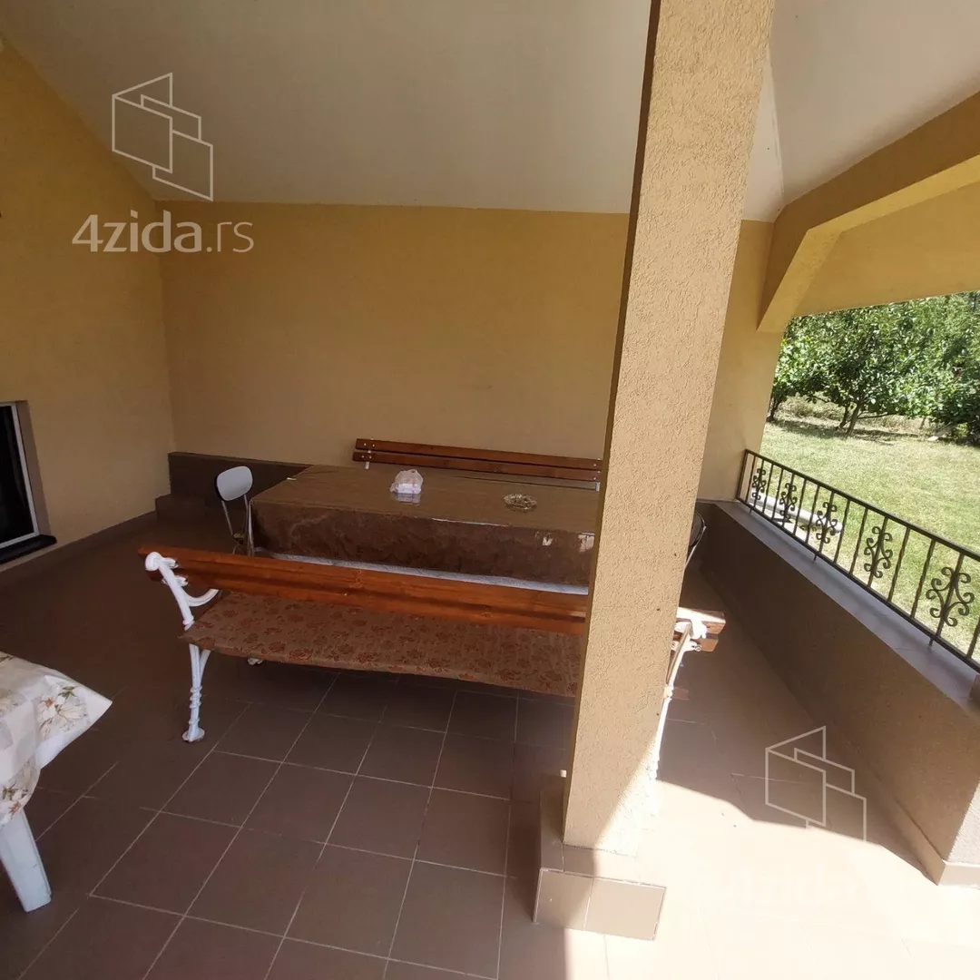 3-etažna kuća | 4zida