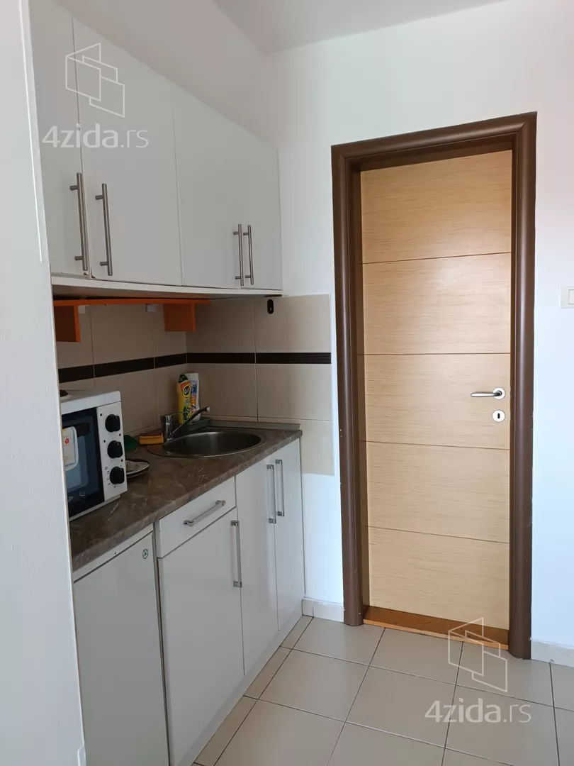 Garsonjera | 4zida